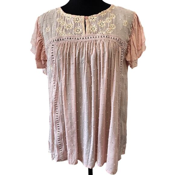 New LIV LOS ANGELES Women's Blush Embroidered Swiss Dot Blouse Size 1X - Picture 3 of 7